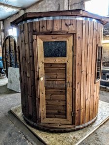 Outdoor Sauna For Limited Garden Space (5)