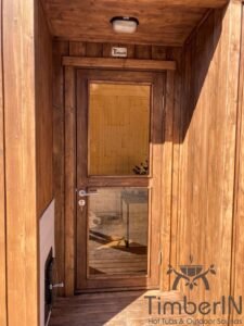 Cabine sauna exterieur moderne panoramique (3)